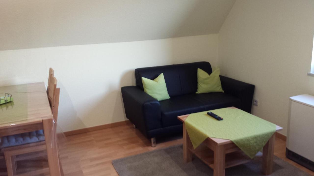 Ferienwohnung "Schwaebische Alb" , Pension Wauri Waldenbuch Extérieur photo